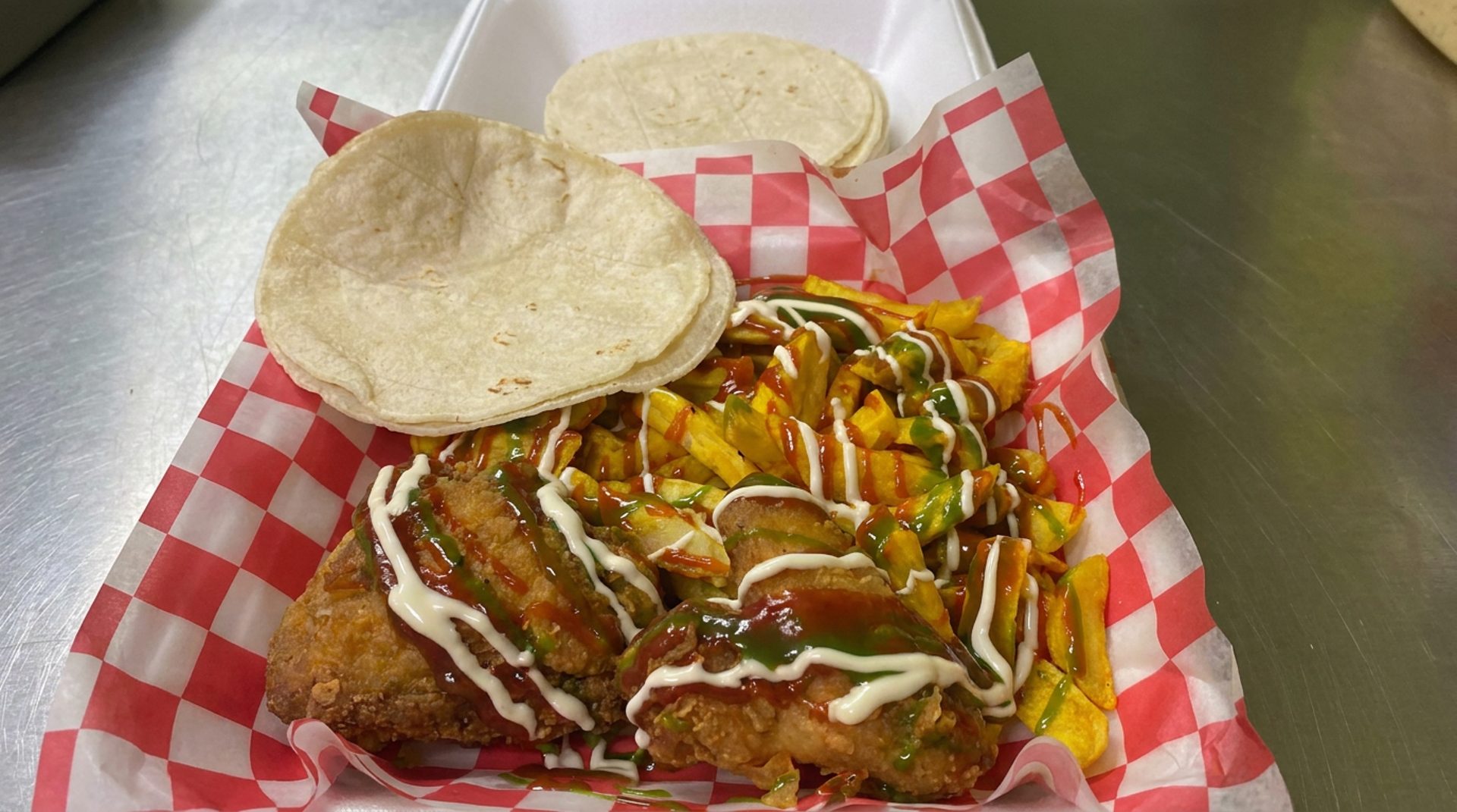 Fresh tortillas, soups worth returning for